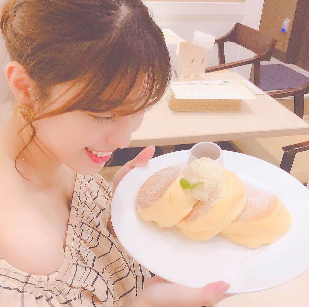 小嶋菜月のグルメインスタ