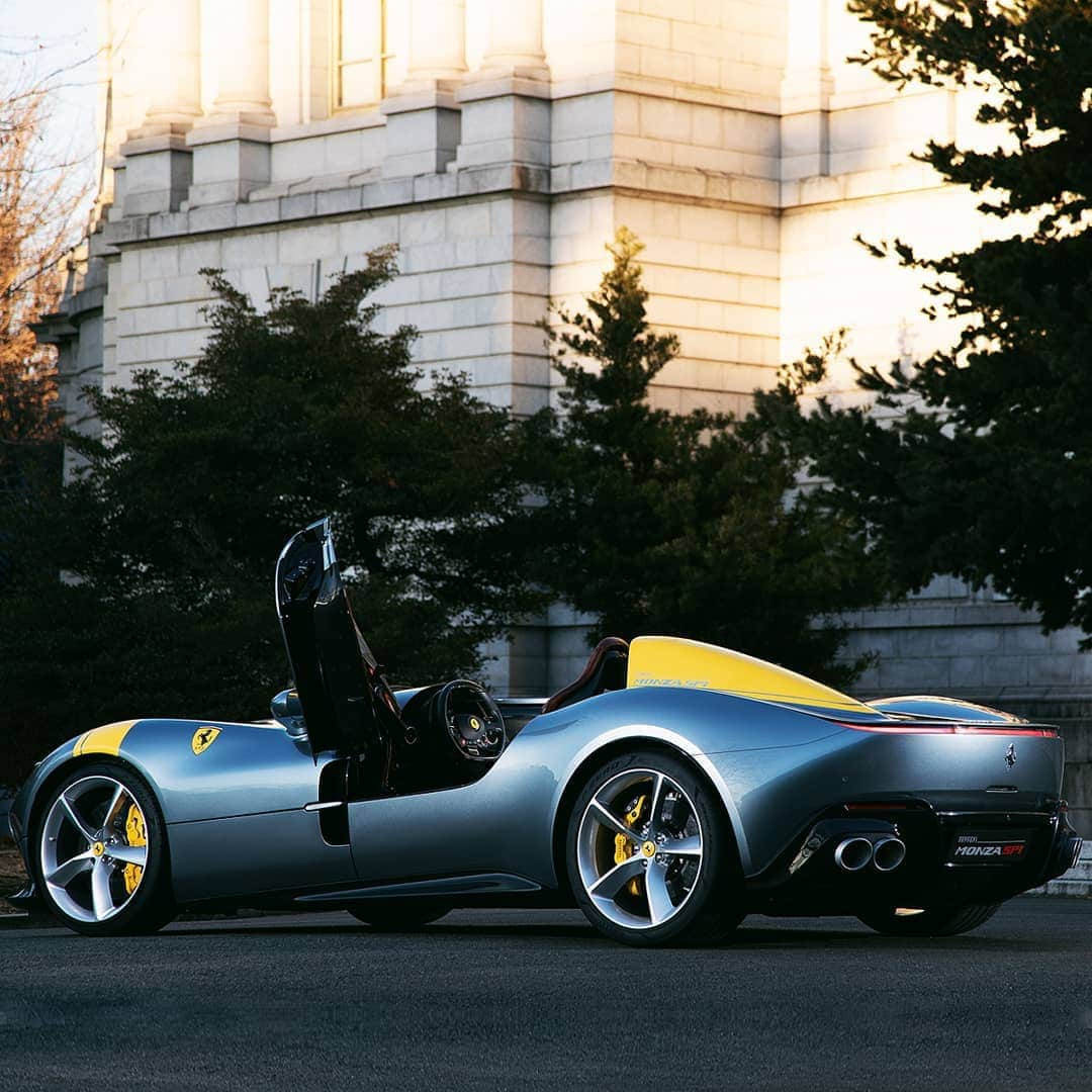 Ferrari APACさんのインスタグラム写真 - (Ferrari APACInstagram)「If we could choose only one special #Ferrari supercar inspired by the past, this would be it. #FerrariMonzaSP1」8月7日 19時31分 - ferrariapac