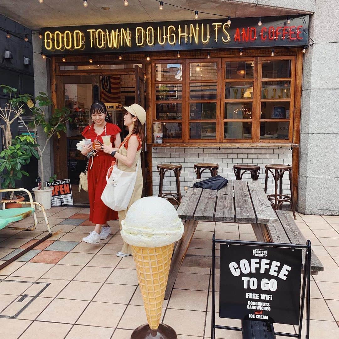 軽辺るかさんのインスタグラム写真 - (軽辺るかInstagram)「🥤 . #goodtowndoughnuts #神宮前カフェ #表参道カフェ #カフェ #カフェ巡り #cafe #applejuice」8月7日 19時32分 - karuberuka