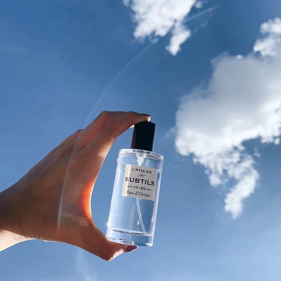 セフォラさんのインスタグラム写真 - (セフォラInstagram)「Les parfums @vtcosmetics_official 💙 BTS sont de retour uniquement sur Sephora.fr et au #SephoraChampsElysées !  Mentionne une fan du groupe BTS en commentaire 😍🎼 #OnlyAtSephora #bts #vtcosmeticsxbts #vtxbts  #regram @itsferestrada」8月7日 19時40分 - sephorafrance