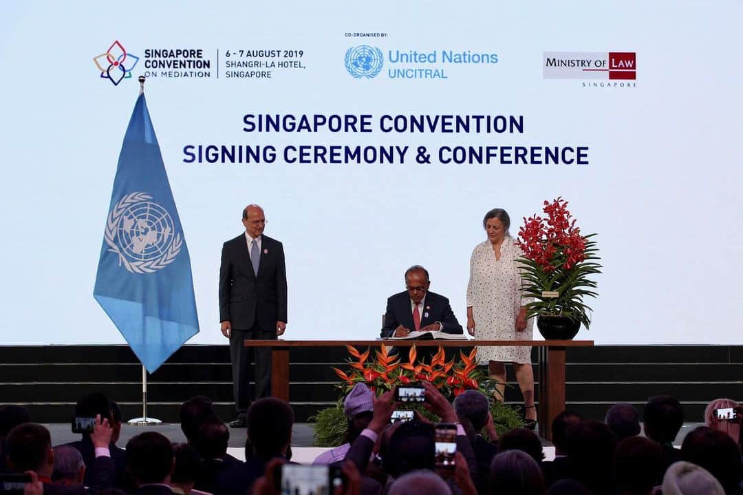 リー・シェンロンさんのインスタグラム写真 - (リー・シェンロンInstagram)「A special and proud day for Singapore! Representatives from 46 countries met this morning to sign the @unitednations Convention on International Settlement Agreements Resulting from Mediation, a.k.a. the Singapore Convention on Mediation.  It is the first UN treaty to be named after Singapore (and to have an orchid named after it)! The Singapore Convention will let parties involved in cross-border commercial disputes enforce mediated settlements in court. It will provide more certainty to businesses, and advance international trade, commerce and investment. It will encourage the use of mediation to resolve disputes, instead of resorting to arbitration or litigation.  It also affirms countries’ support for multilateralism. It shows that countries are capable of coming together to reach consensus, make binding commitments, and rely on international rules-based frameworks to settle disputes.  This Convention took three years of hard work and negotiations. My thanks to our Ministry of Law and @mfa_sg teams for excellent work with their international counterparts, which made this breakthrough possible! – LHL (MCI Photos by Chwee)」8月7日 20時52分 - leehsienloong