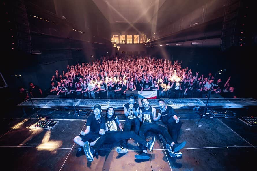 のインスタグラム：「Thank you Bratislava, Slovakia last night! BIG THANK to @parkwaydriveofficial for having us on this incredible tour 🙏 You guys are the BEST! Also thank to @thyartinstagram!! See you tomorrow at @brutal.assault 🤘  Photo: @johngyllhamn  #CrystalLake #ParkwayDrive #ThyArtIsMurder #ReverenceEUUKsummer2019」