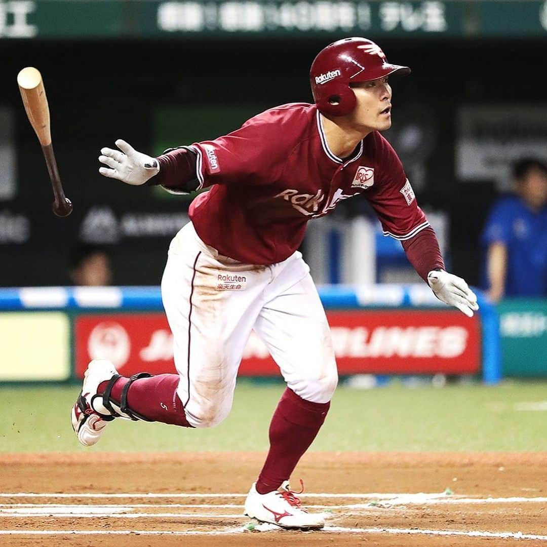 東北楽天ゴールデンイーグルスさんのインスタグラム写真 - (東北楽天ゴールデンイーグルスInstagram)「⚾️ ⚾️L 4-3 E⚾️ 初回に浅村選手が24号2ランを放ち幸先よく先制‼️ 先発の則本選手は5回106球3失点の内容⚾️ 6回に茂木選手の2ベースヒットから同点に追いつくと その裏はブセニッツ選手が三者凡退に打ち取る👍🏼 しかし7回に失点を喫してそのまま敗れ1勝1敗に。 #rakuteneagles #RESTART #日本一の東北へ #浅村栄斗 #茂木栄五郎 #ブセニッツ」8月7日 21時57分 - rakuten_eagles