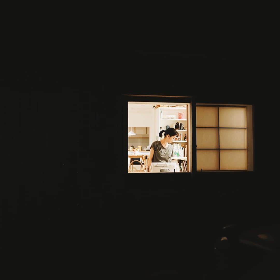 Takafumi Gotoのインスタグラム：「夜の我が家」