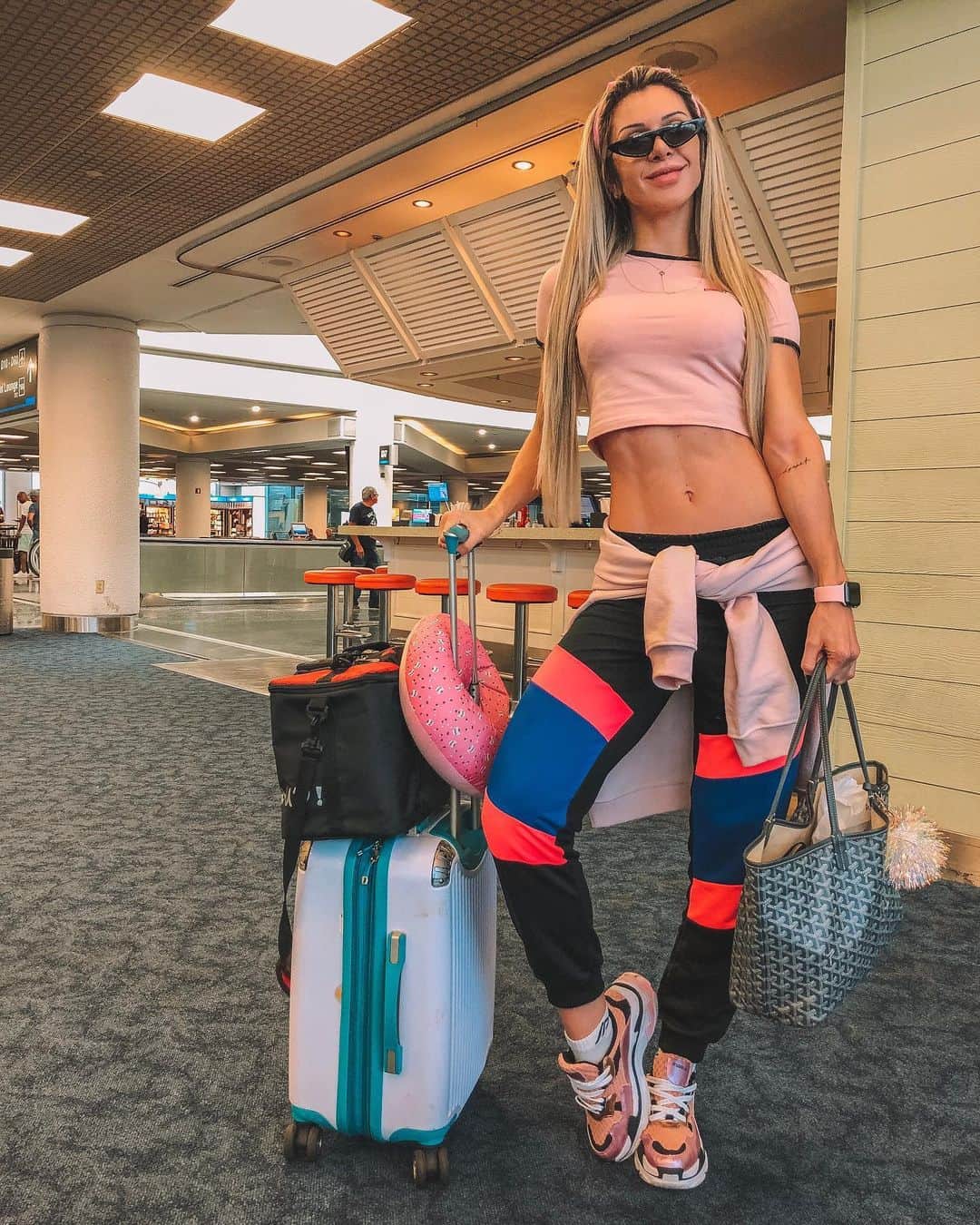Tatiele Polyanaのインスタグラム