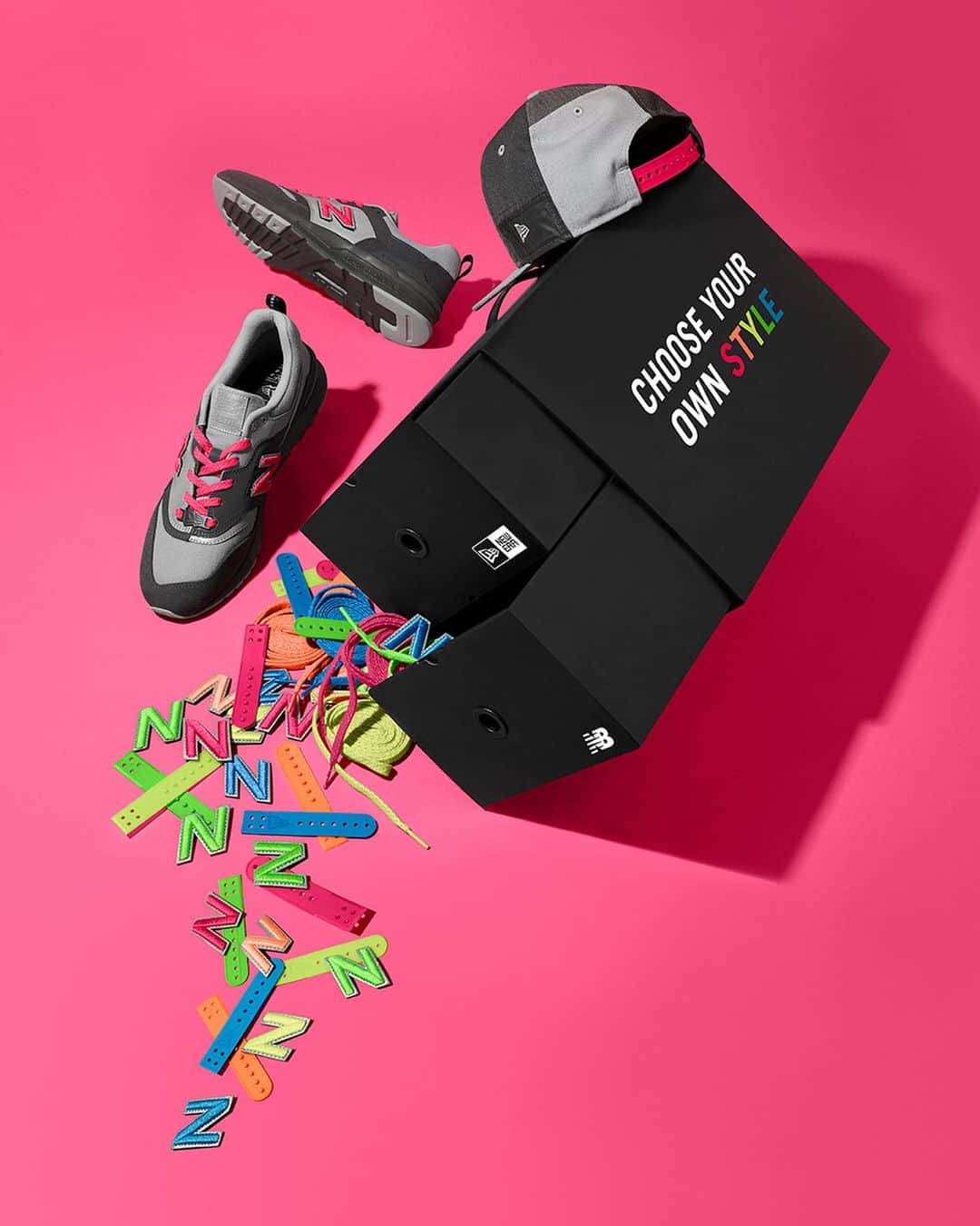 ニューエラ・キャップのインスタグラム：「Interchangeable laces, logos, and snaps to make it your own. #NewEraCap x @newbalance available now at neweracap.com」