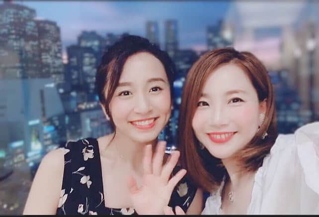 小野恵美のインスタグラム：「笑顔の素敵なママ🤱 ゆっこちゃん @asamiyukiko と会えたよ💕ニコニコ♫ ベビたん益々大きくなってる👶  出産のこと子育てのこと沢山教えていただいてます☺️ #ママ #ごはん #癒しの時間 #先輩ママ #赤ちゃん #baby #妊婦 #妊娠後期 #マタニティ #妊娠中 #マタニティライフ」