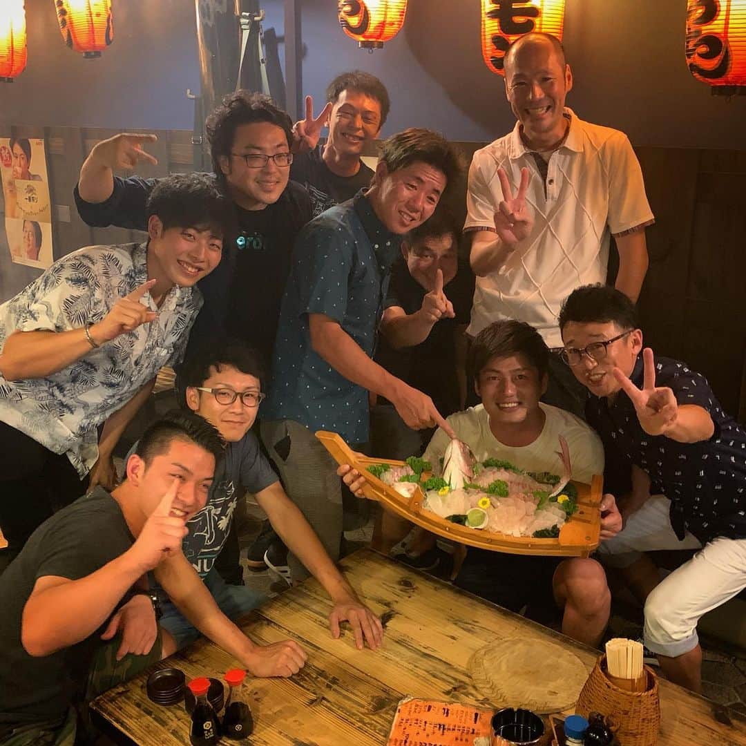 大嶋和也さんのインスタグラム写真 - (大嶋和也Instagram)「チームのみんなとご飯行ってきました^ ^」8月8日 0時11分 - kazuya_oshima