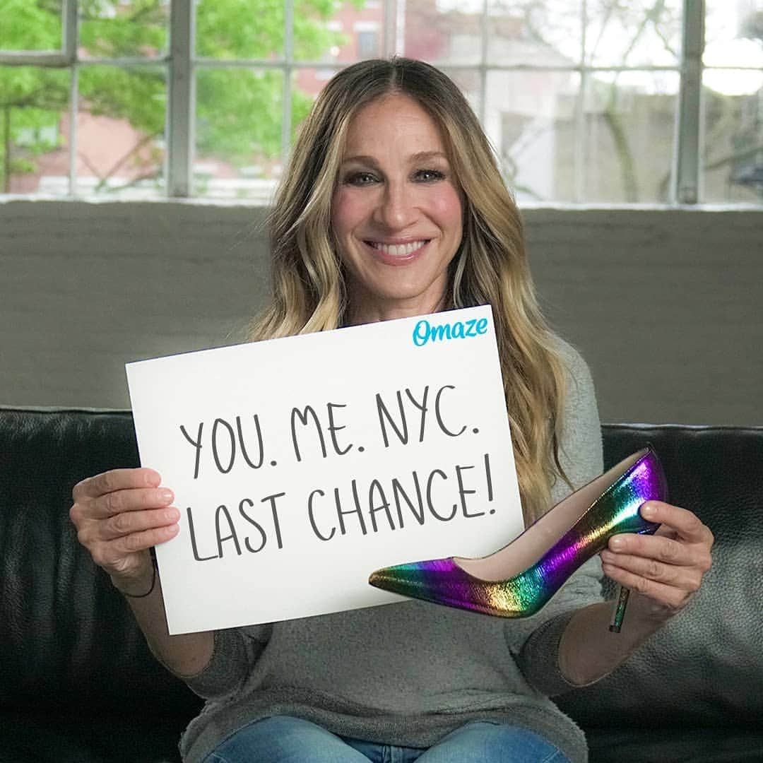 サラ・ジェシカ・パーカーさんのインスタグラム写真 - (サラ・ジェシカ・パーカーInstagram)「This is it—your very last chance to come to NYC with a friend and join me for an amazing shopping trip! We’ll try on anything you want at an SJP Collection boutique and I’ll send you each home with any 2 pairs of shoes you want. Best of all, every donation supports Opening Act. ENTER at omaze.com/sjp  @omaze #onlyatomaze  X, SJ」8月8日 0時28分 - sarahjessicaparker