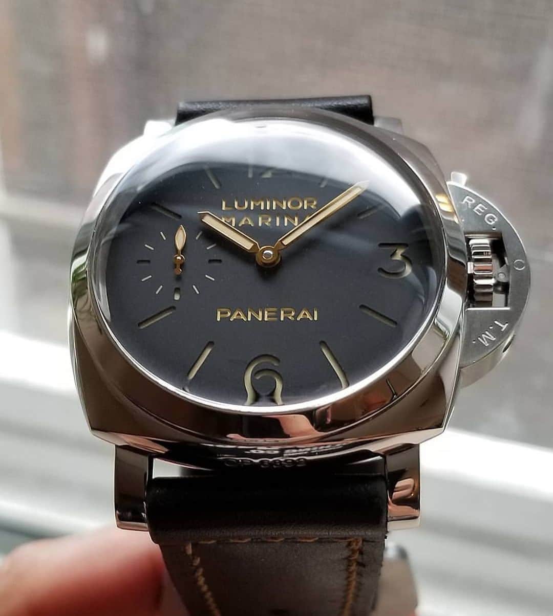 パネライのインスタグラム：「I know everyone loves the #Panerai #PAM372 as they should, but I’m more drawn to the #PAM422 because I love to have some movement on the dial and the sub second dual makes that happen. Are you a base dial or Marina dial fan? Pic by @hisham.mardambey #paneraicentral」
