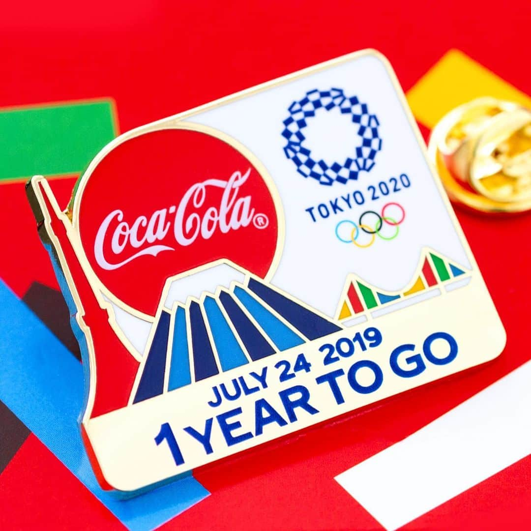 2020年東京オリンピックさんのインスタグラム写真 - (2020年東京オリンピックInstagram)「Celebrating #1YearToGo to Tokyo 2020 in style with imaculately designed @cocacola pin badge🤭❤️ Featuring Tokyo Tower 🗼Tokyo Rainbow Bridge 🌉 and Mt Fuji🗻」8月8日 0時53分 - tokyo2020