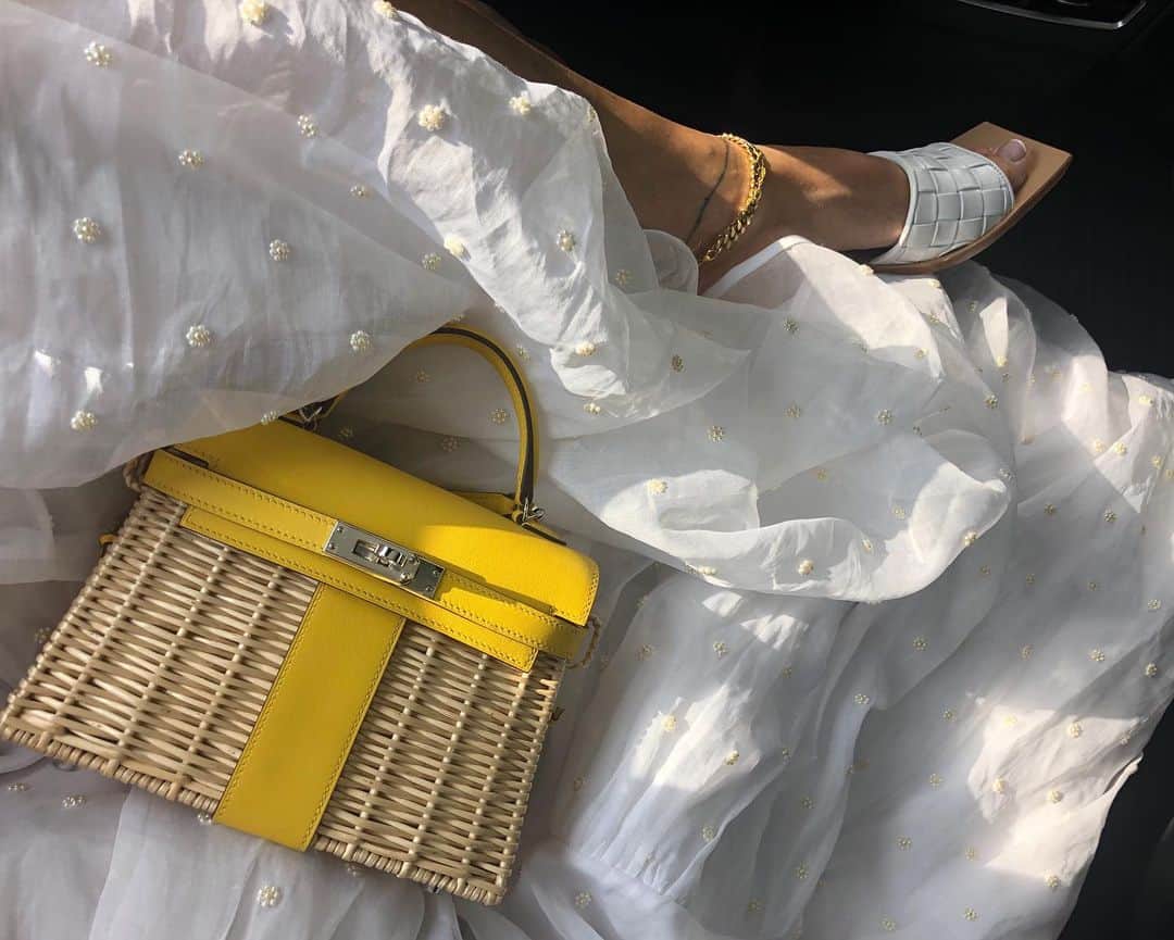 ペニーレ・タイスベックのインスタグラム：「Princess for a day💛」
