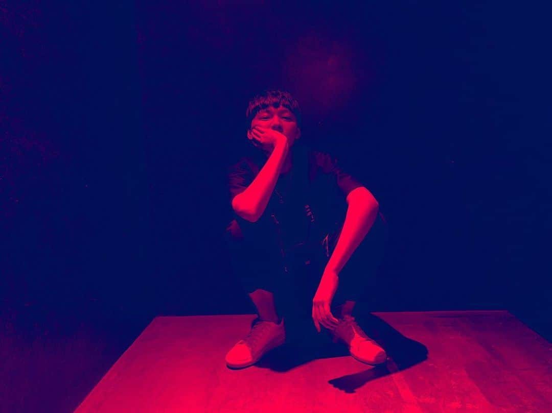藤井達也のインスタグラム：「きょうへい兄やんありがとうwww  インスタ #Instagram #instagood #アーティスト #artist #live #歌 #song #渋谷 #shibuya #ファッション #fashion #노래 #미소 #가수 #singer #話題  #イベント #event #笑顔 #smile #followme」
