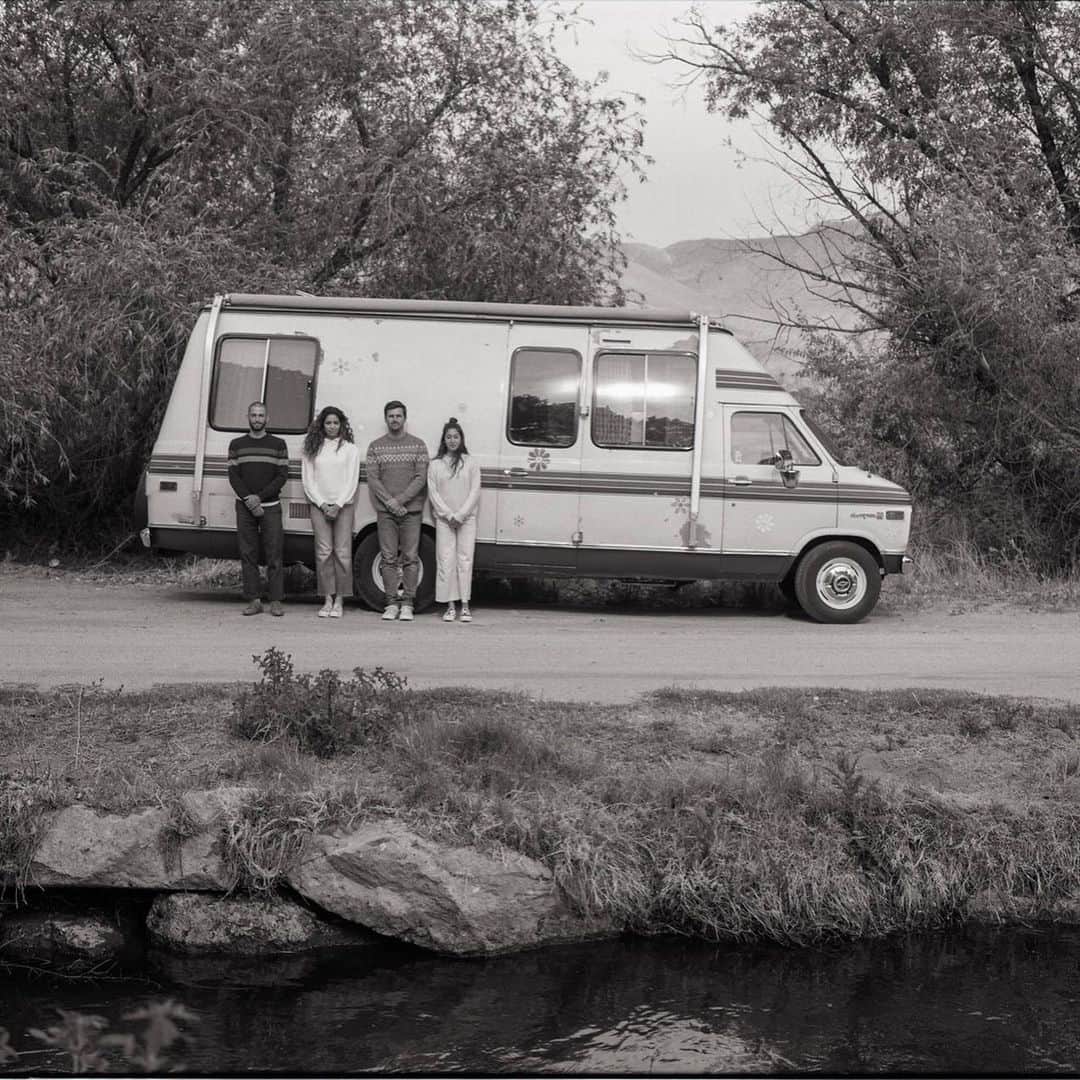 シービーズのインスタグラム：「Road trip memories // Sifting through film archives from our journey through the Eastern Sierras. #letsgetcasual」