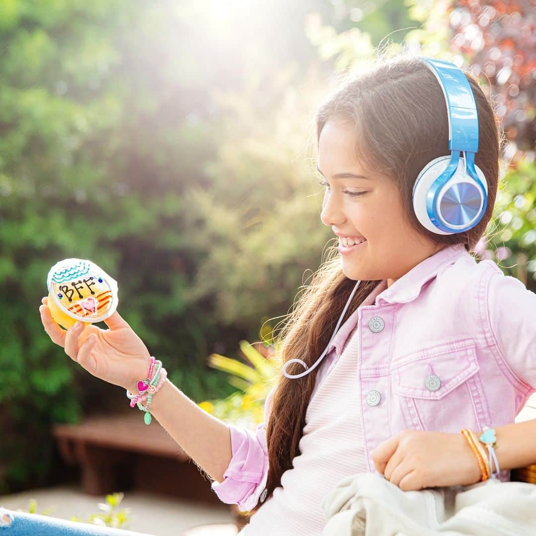 Dole Packaged Foods（ドール）のインスタグラム：「Turning your best friend’s day around is as easy as a sweet treat with a sweet message.」