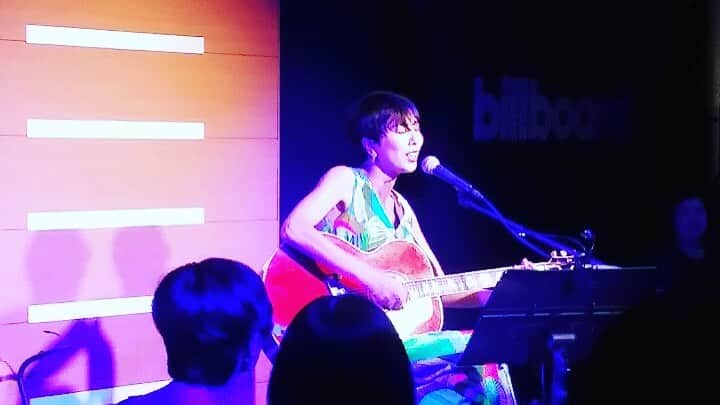 LOVEのインスタグラム：「Billboard Cafe & Dining, Thank you!! ありがとうございました！ 平日どまんなか、感謝しかない！  Billboard Cafeすんごいいい会場、雰囲気でした。美味しかったね！！ #1000日の夏」