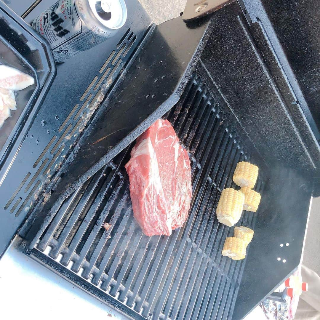 有馬綾香さんのインスタグラム写真 - (有馬綾香Instagram)「夏らしいことできた／(^o^)＼ 誕生日お祝いも出来たし満足！！ #BBQ #birthday #バーベキュー #肉 #夏 #summer」8月8日 13時13分 - ayakaarima