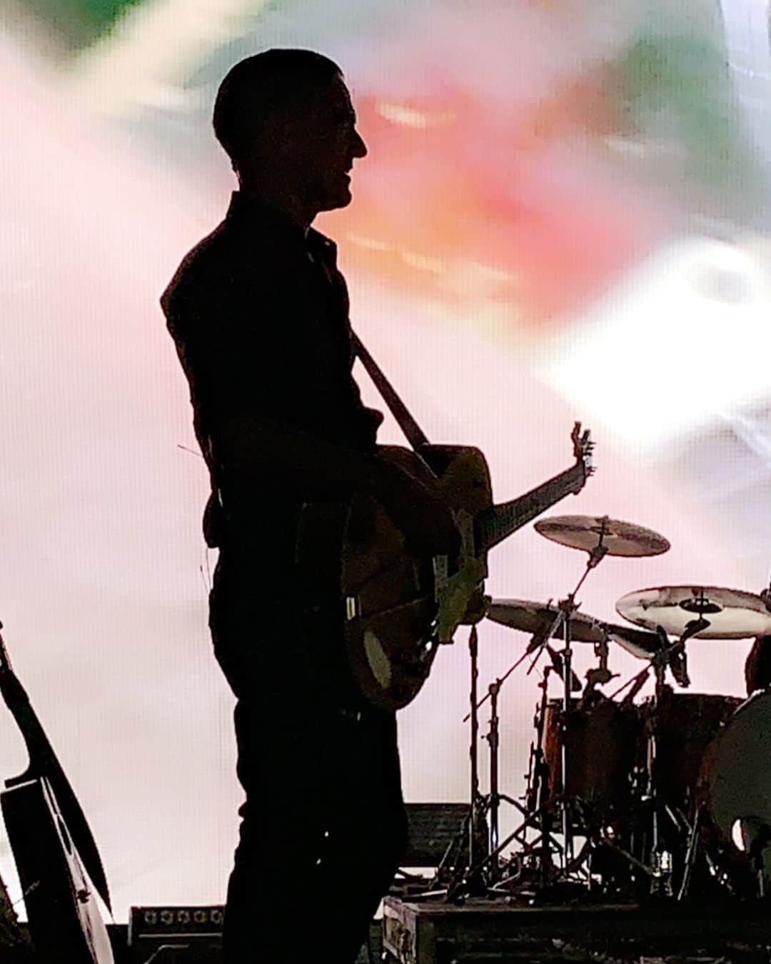 ブライアン・アダムスさんのインスタグラム写真 - (ブライアン・アダムスInstagram)「Good night Michigan, thanks for the fantastic night ❤️ #auburnhills #detroit #bryanadamsshinealight」8月8日 13時14分 - bryanadams