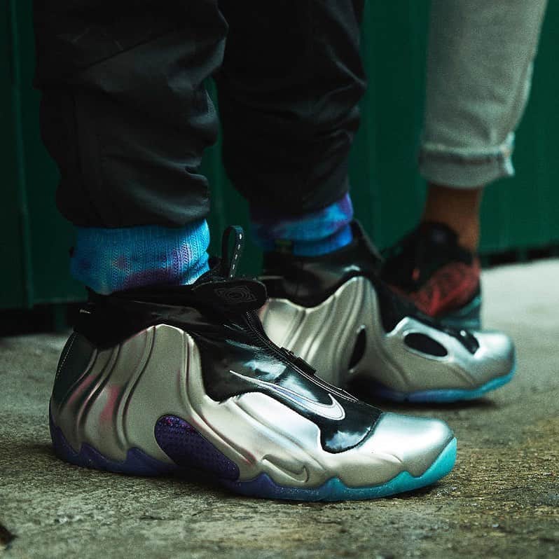 Sneaker Newsさんのインスタグラム写真 - (Sneaker NewsInstagram)「Nike Sportswear unleashes the Air Flightposite One for the China Hoop Dreams Pack. The entire eight-shoe collection releases on August 8th and the 31st. For a look at the entire collection, hit the link in our bio.」8月8日 13時19分 - sneakernews