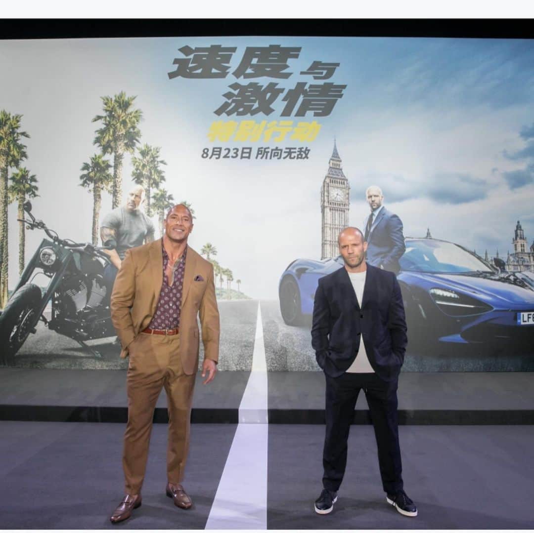 ジェイソン・ステイサムさんのインスタグラム写真 - (ジェイソン・ステイサムInstagram)「Massive thanks to all of the fans that came out for our @hobbsandshaw premiere in Beijing!」8月8日 4時54分 - jasonstatham