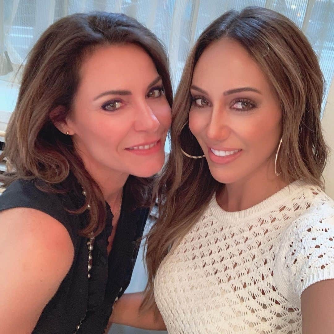 メリッサ・ゴーガさんのインスタグラム写真 - (メリッサ・ゴーガInstagram)「Loved spending time with this beauty today 💜 @countessluann Thank you @bonnie_fuller for an amazing lunch!」8月8日 5時38分 - melissagorga