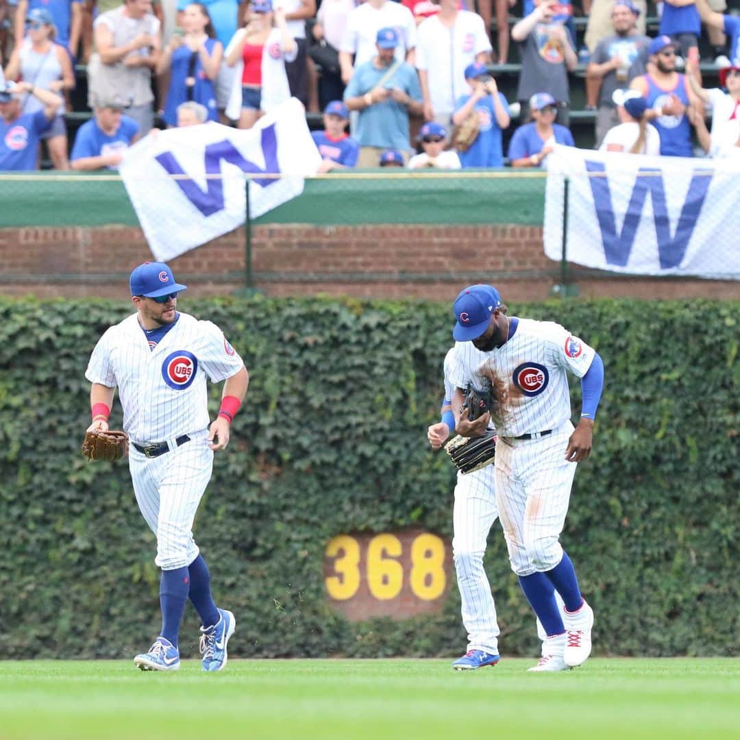 シカゴ・カブスさんのインスタグラム写真 - (シカゴ・カブスInstagram)「#Cubs win! #EverybodyIn」8月8日 6時10分 - cubs