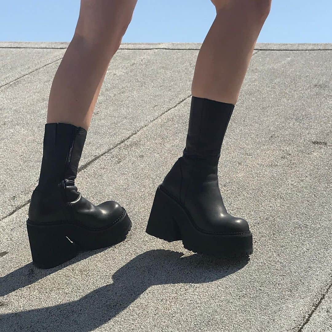 UNIFさんのインスタグラム写真 - (UNIFInstagram)「ℙarker Boot .。.:* °restocked .。」8月8日 6時32分 - unif