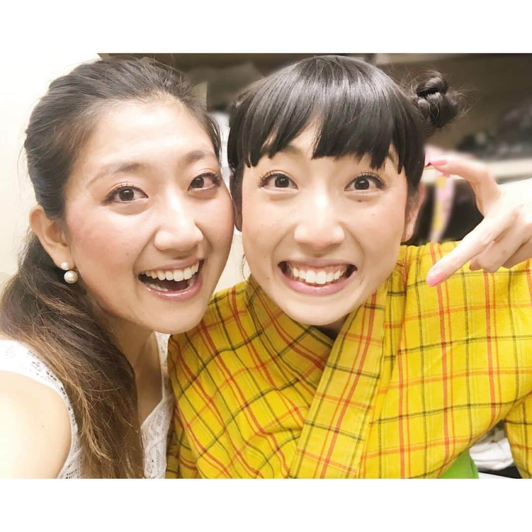 太田彩乃さんのインスタグラム写真 - (太田彩乃Instagram)「SAMURAID LIVE ＠スターパインズカフェ 1日目無事に終わりましたー！1日目だけの演目のお芝居パートでは7歳の さち を演じさせて頂きました！ 妹には「30半ば、まだいけるねー！」と言ってもらえました。笑  そんな妹に急遽お願いをし、実は今回一緒に踊っています！今日も2人で踊りますのでお時間ありましたら… 飛び込み大歓迎です！！ お待ちしてますっ☆ . . #SAMURAID #殺陣 #殺陣パフォーマンス #7歳さっちゃん #子役 #TAP #吉祥寺スターパインズカフェ #LIVE #どっちが妹かわからん写真」8月8日 6時51分 - ayano.ohta