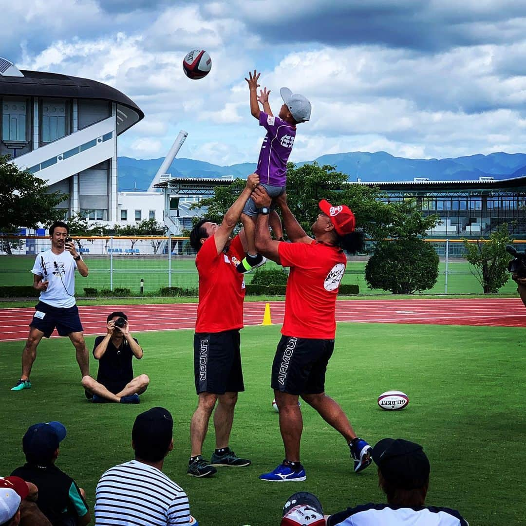 有森裕子さんのインスタグラム写真 - (有森裕子Instagram)「3日目 ラグビー元日本代表🏉による ラグビーのプログラム‼️」8月8日 6時53分 - arimori.yuko33