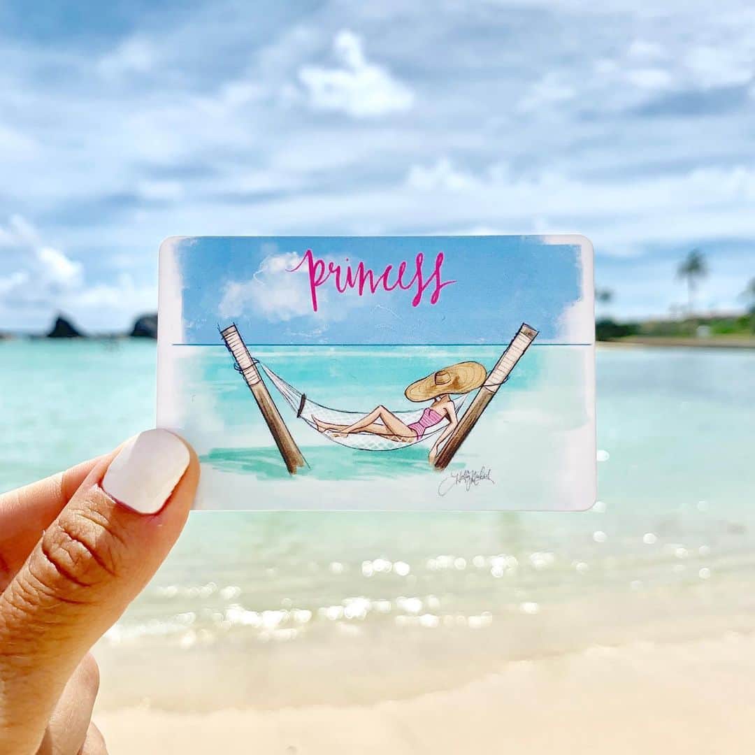 Holly Nicholsさんのインスタグラム写真 - (Holly NicholsInstagram)「Another beautiful week on my favorite island! And back in a few months! 🌴 🇧🇲 thank you for a week of inspiration and color, @princessbermuda! All of the work I created while in Bermuda is up! ❤️🇧🇲 . . . . . #fashionillustration #fashionsketch #fashionillustrator #bostonblogger #bostonillustrator #fashiondrawing #copicart #copicmarkers #copic #illustrator #procreate #procreateart #ipadart #hnicholsillustration #bermuda #gotobermuda #hamiltonprincess #travelblogger #bda #bermudaful #warwicklongbay #coopersisland #elbowbeach #poseonpink」8月8日 9時58分 - hnicholsillustration