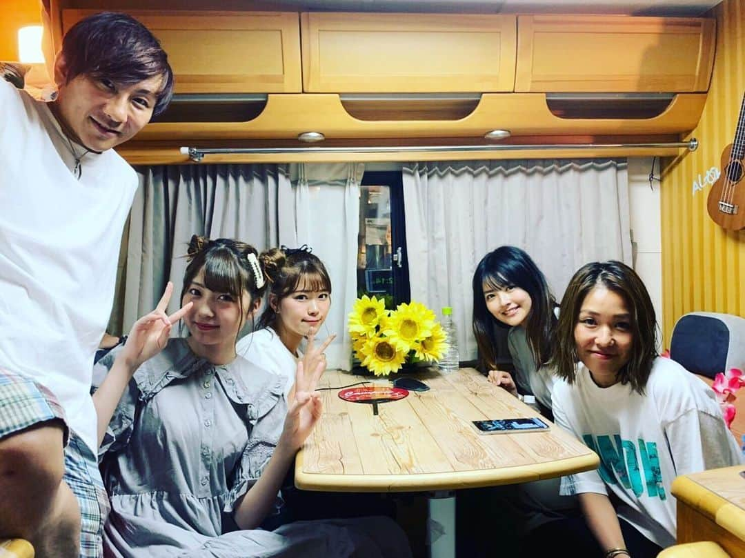 KUREIさんのインスタグラム写真 - (KUREIInstagram)「にしても… ほんとーに！ 色んな方々が遊びに来てくれました🙏🙏🙏🙏 ありがとうございました！  #3時のヒロイン #山之内すず #otodama #青春TV #24 #prizmax #山内鈴蘭 #岡本至恩 #まつきりな #市川美織 #fuki #miyuu #田村りな #ちなぴぴ #柊太朗 #cubers #86秒バズーカー #しゅんしゅんクリニックp #高橋マシ #マックスむらい #上野優華 #AmaryllisBomb #松本愛 #前田希美 #dish #toi #市川莉乃 #やしろなな #saltys #清水大樹」8月8日 11時09分 - kimaguren_kurei