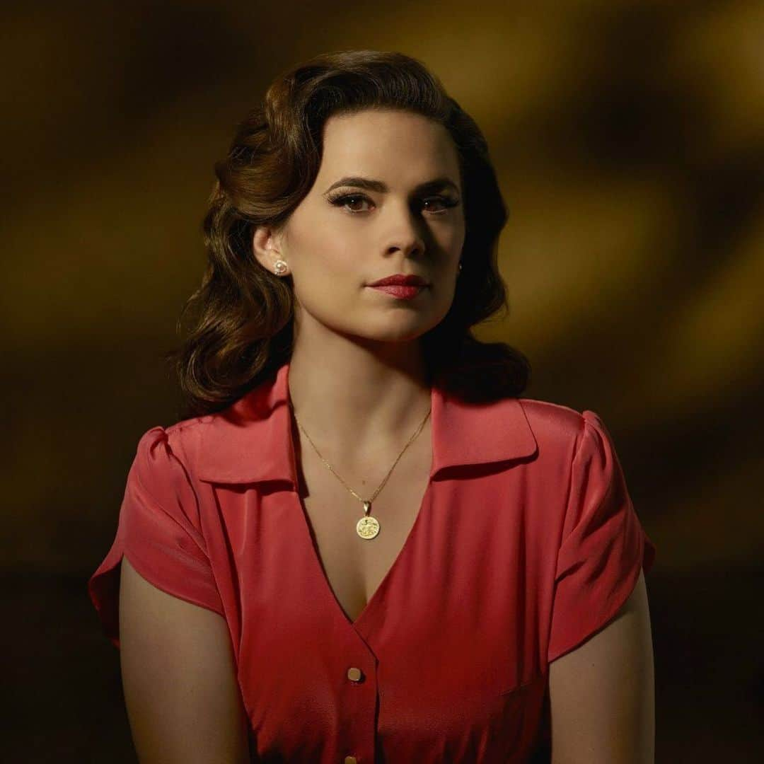 ヘイリー・アトウェルさんのインスタグラム写真 - (ヘイリー・アトウェルInstagram)「EXCLUSIVE: Hayley will be playing Agent Carter again in Season 7 of Agents of S.H.I.E.L.D!」8月8日 11時22分 - realhayleyatwell