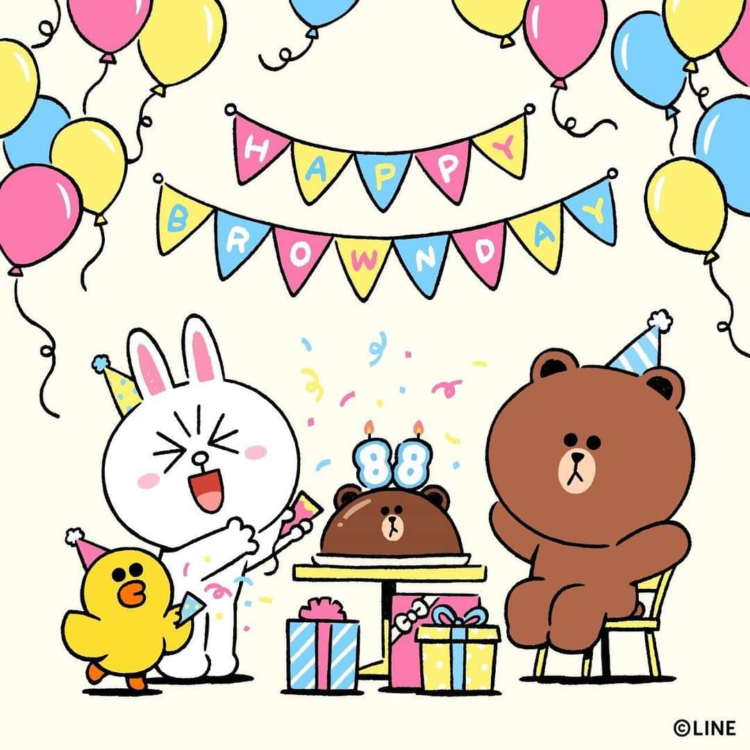 LINE FRIENDSさんのインスタグラム写真 - (LINE FRIENDSInstagram)「🎈 Ta-da! It’s #BROWNDAY  Come and celebrate with us! . 🎂Happy Birthday BROWN Sale!🎂 . 20% Off event for BROWN products 👉Check LINE FRIENDS online store (store.linefriends.com)  #BROWN #CONY #SALLY #August8 #LINEFRIENDS」8月8日 12時00分 - linefriends