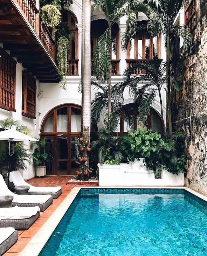 Orient Watchさんのインスタグラム写真 - (Orient WatchInstagram)「A courtyard oasis in Cartagena....📍Hotel Casa San Agustin⁠ ⁠ Timeless Travels via @kvdenn⁠ ⁠ .⁠ .⁠ #cartagena #cartagenacolombia #cartagenalafantastica #colombia #visitcolombia #visitcartagena #hotels #beautifuldestinations #beautifulhotels #luxuryworldtraveler #bestvacations #hoteles #hotellife #vacations #travelandleisure #travelchannel #luxurylifestyle #tlpicks #hotel #wonderful_places #earthpix #beautifulplaces #luxury #travel #luxurytravel #luxuryhotels #luxuryhotel #caribbean⁠」8月8日 22時00分 - orientwatch
