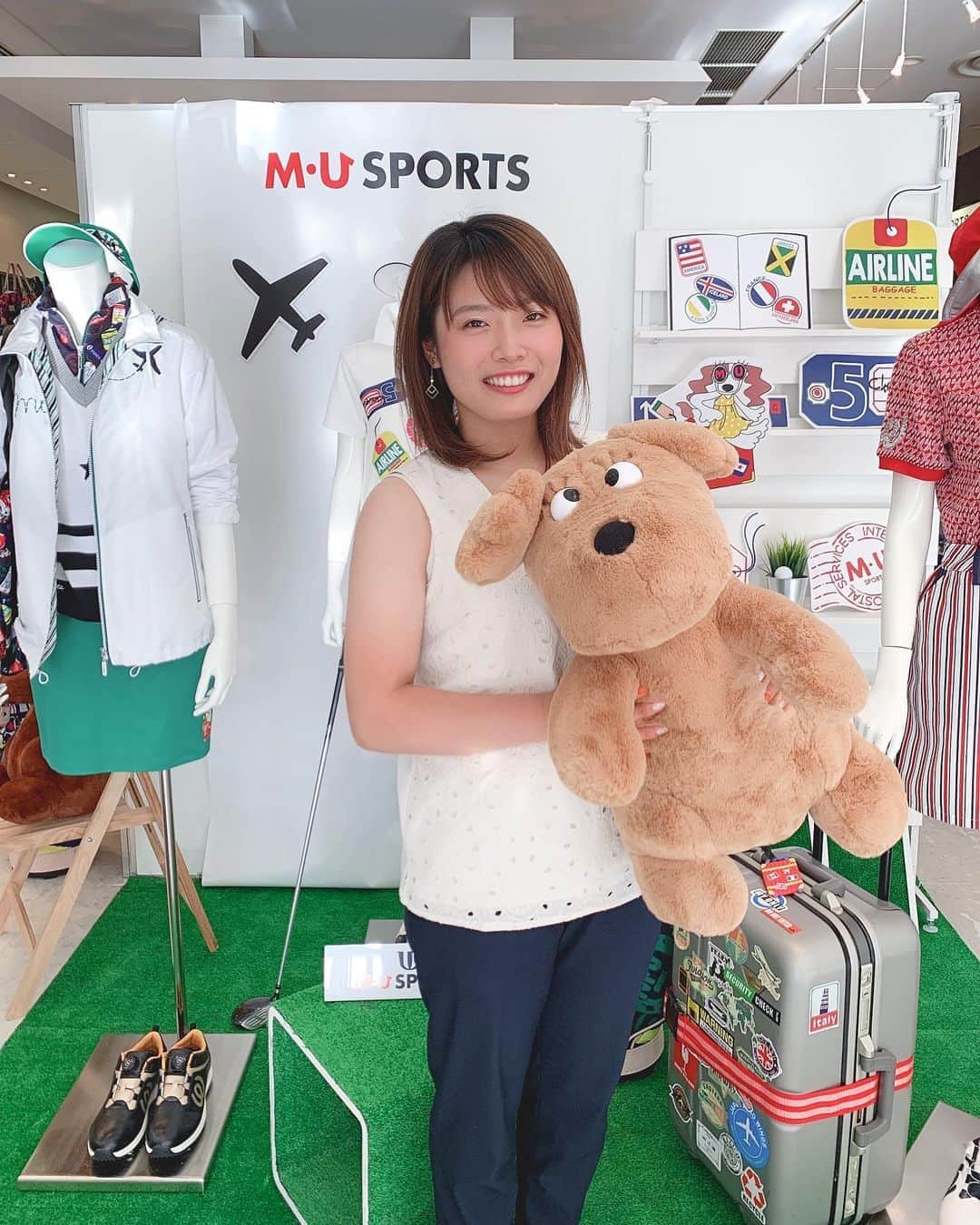 のインスタグラム：「. MU SPORTSさんの2020年春夏展示会へ行ってきました🐶 可愛いウェアがたくさんあって、春が来るのが待ち遠しいです🌸🌼 はやく結果を出して恩返し出来るように頑張ります🌟 #musports #MUスポーツ」
