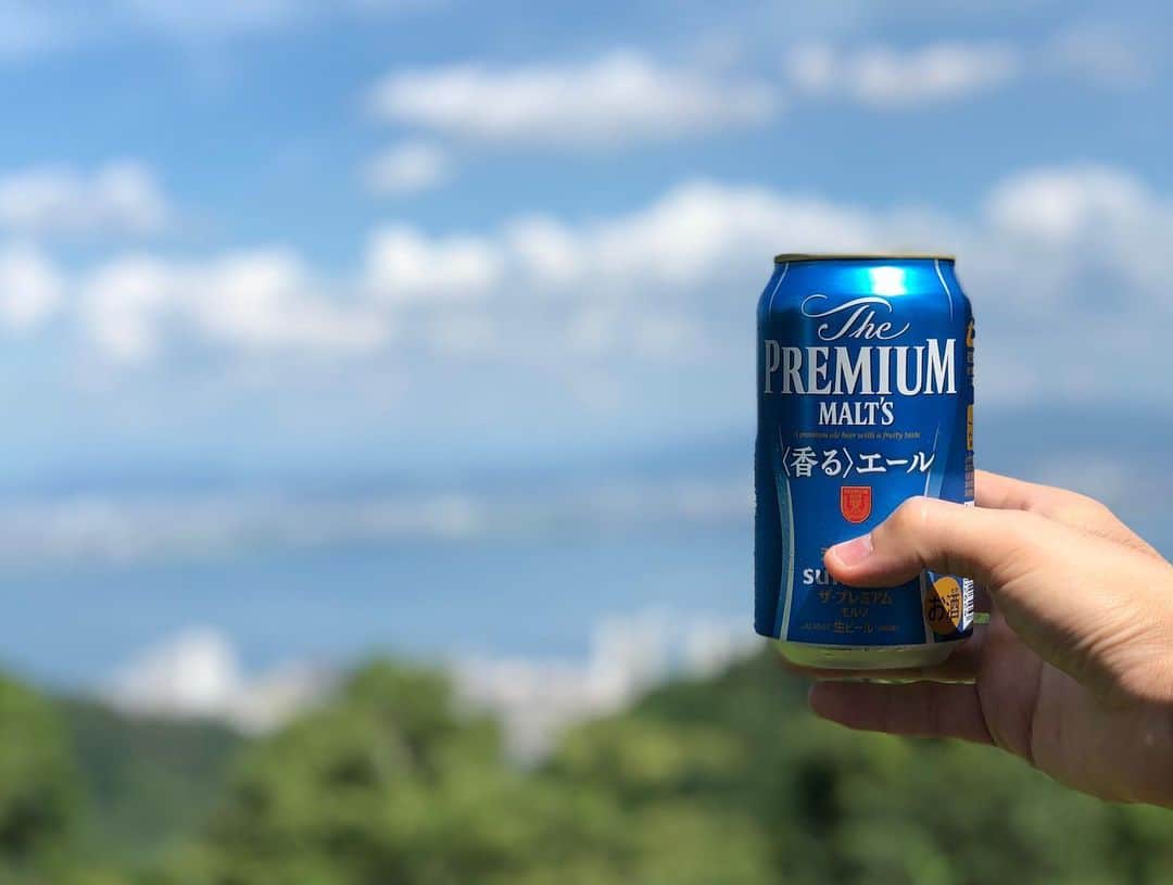 のインスタグラム：「短い夏休み  乾杯🍺  一番好きなビールです。」