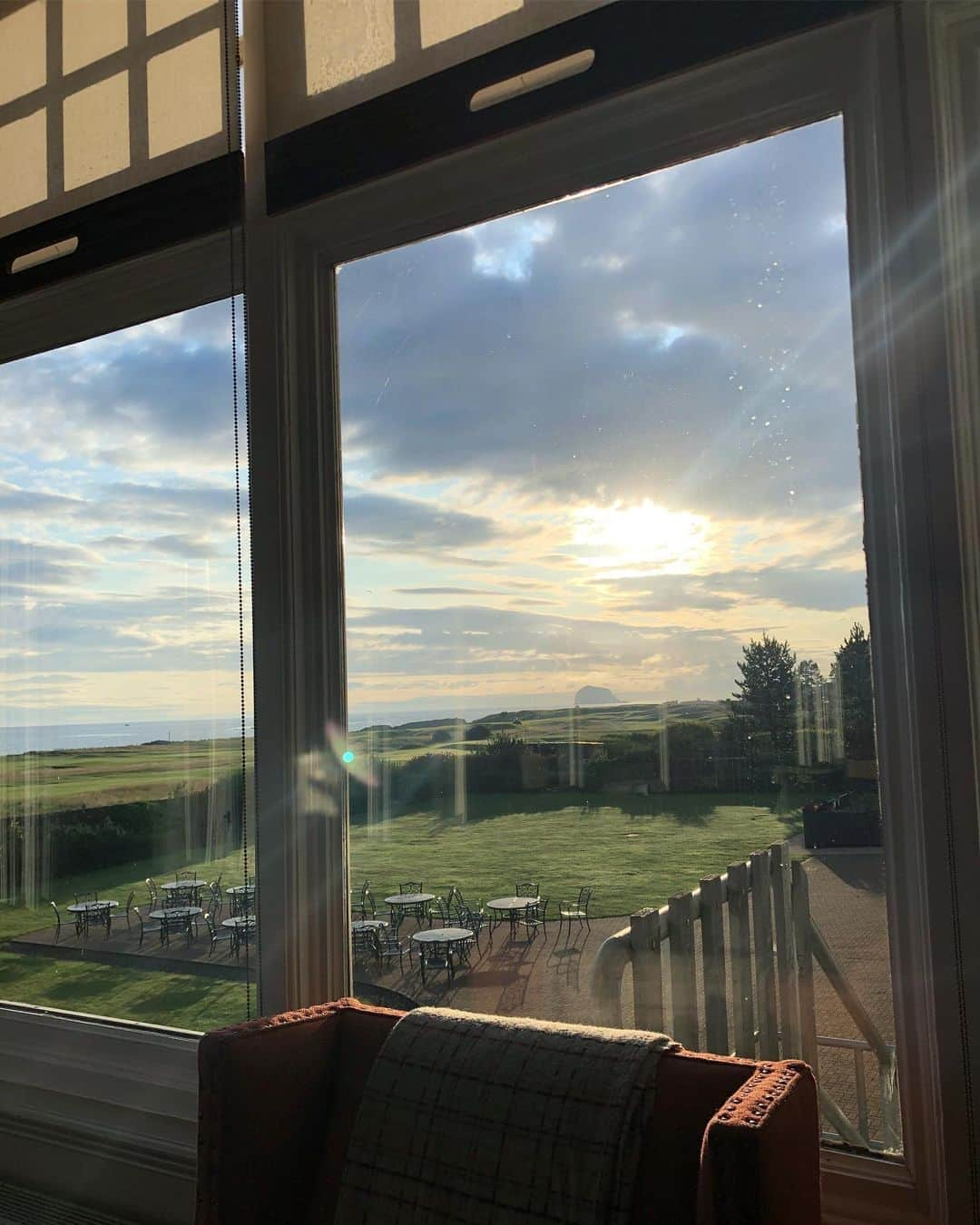 パク・ヒヨンさんのインスタグラム写真 - (パク・ヒヨンInstagram)「Good morning! beautiful sunrise this morning  Tee-off 2:14today very excited for the first round! #haveagoodday #sunrise #scotland」8月8日 15時06分 - heeyounglpga