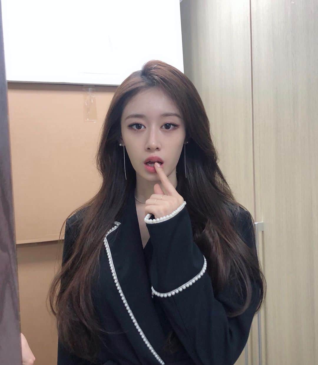 ジヨン のインスタグラム：「💋」