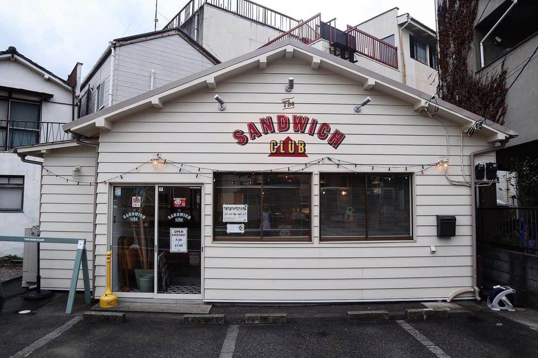 石井輝明のグルメインスタ