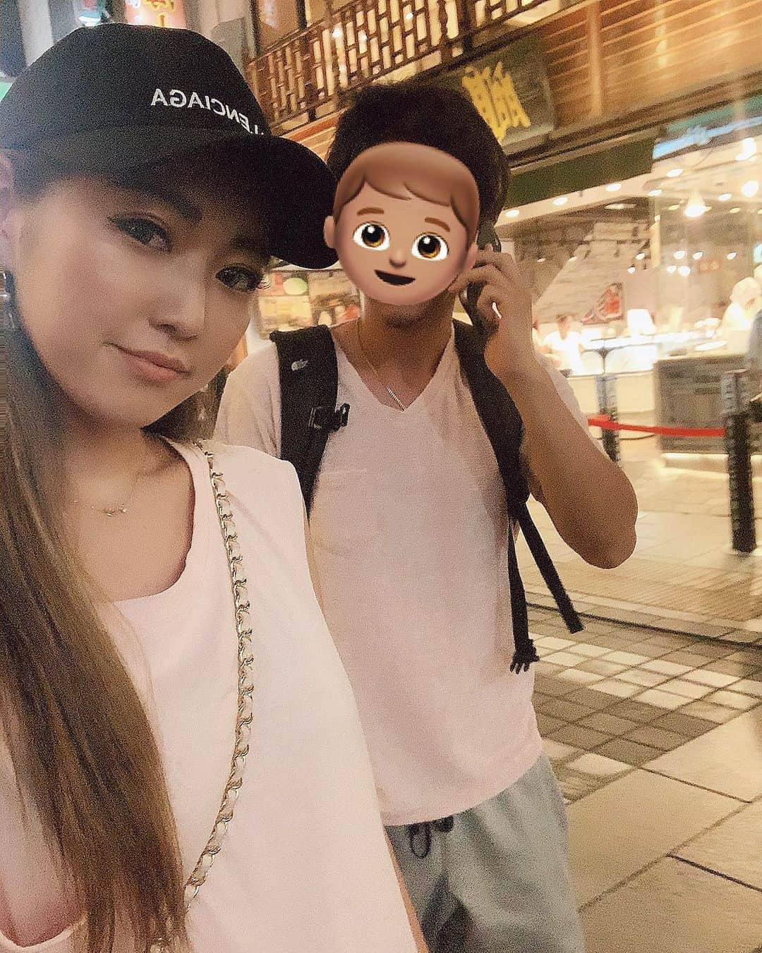 Yuria_Kawashimaさんのインスタグラム写真 - (Yuria_KawashimaInstagram)「_ _ 2019.08.04 たまに出てきたり隠したり👦🏽w _ サマラン👙→足ツボマッサージ👣 →占い🔮→すしざんまい🍣 充実した休み最高！来年も行けたら行きたいな〜 _ #darling#ootd#pool#me#couple#i#instalove#instagood#followｍe#followforfollowback#サマラン#占い#足ツボマッサージ#中華街#タピオカ#すしざんまい#充実#いいね#いいね返し#思い出」8月8日 17時49分 - _yuria__