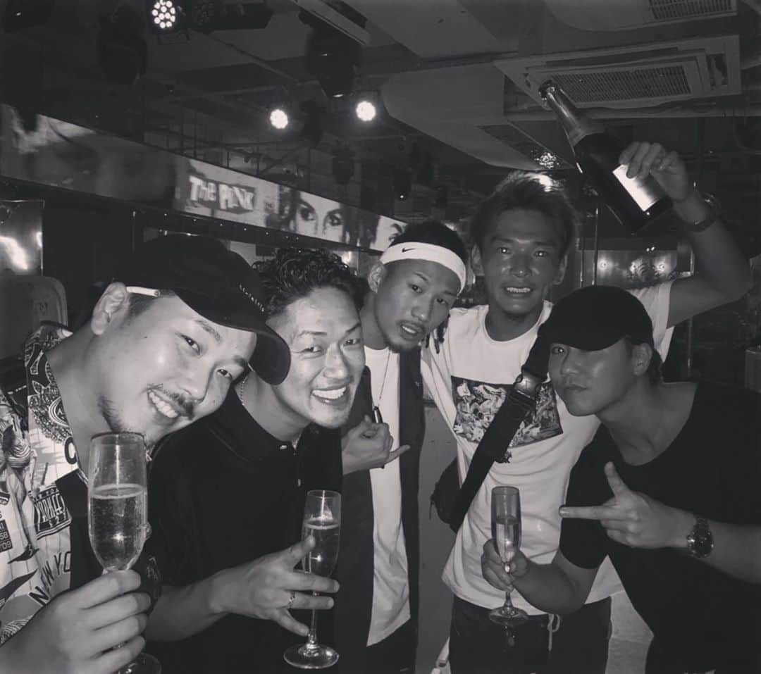 のインスタグラム：「Thx.」