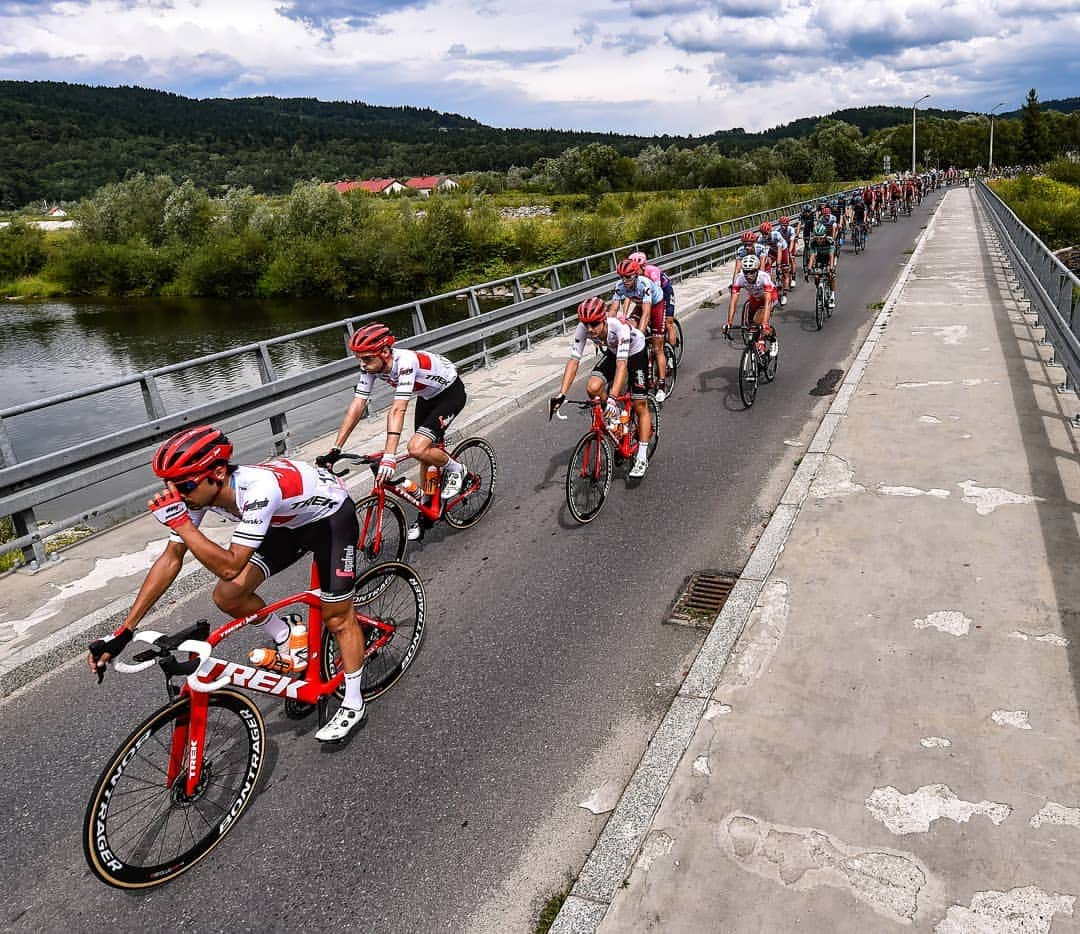 別府史之さんのインスタグラム写真 - (別府史之Instagram)「@tourdepologne 🇵🇱 stage 5 #poland #dziendobry #cycling 📷: @gettyimages」8月8日 18時24分 - fumybeppu