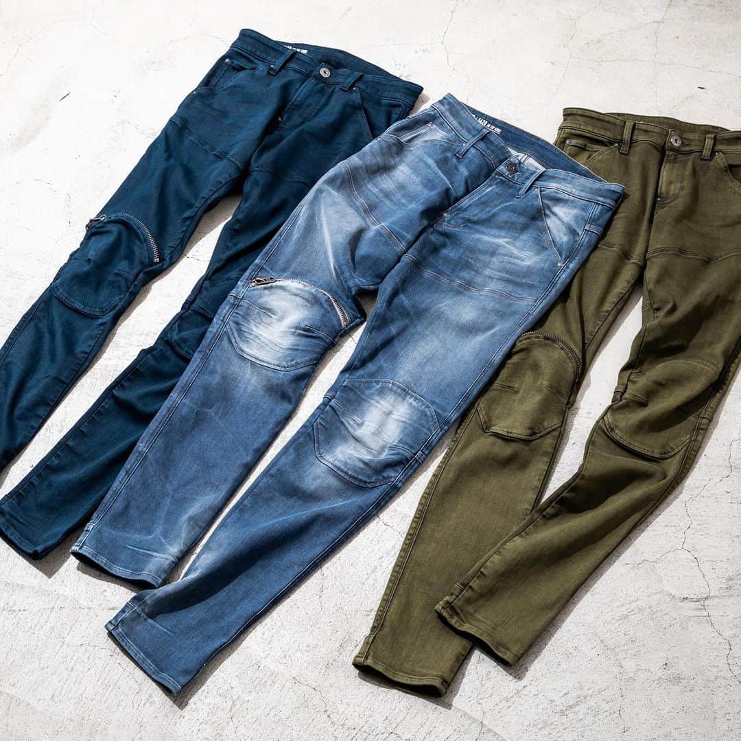 G-Star RAW Japanさんのインスタグラム写真 - (G-Star RAW JapanInstagram)「. . 【NEW ARRIVALS】  5620 3D Zip Knee Skinny Jeansは、1996年のElwoodのオリジナルデザインをベースにしたジーンズ。 腰回りを永久成形することで3D効果を生み出したこのスタイルは、GP Motoのレーシングウェアパンツとワークウェアパンツのハイブリッドデザイン。 . 5620 3D ZIP KNEE SKINNY COJ No.D15189-9616-862  5620 3D ZIP KNEE SKINNY No.D01252-B604-A805  5620 3D ZIP KNEE SKINNY COJ No.D15189-9616-7159 . #GStarRAW #ジースターロウ #GStarRAWjapan #新作 #newarrival #スタイリッシュ #シンプル #デニム #ジーンズ #シャツ #コーディネート」8月8日 18時29分 - gstarraw_jp