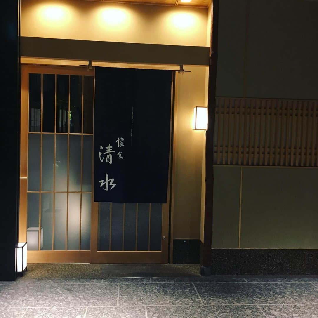 あだち理絵子のインスタグラム