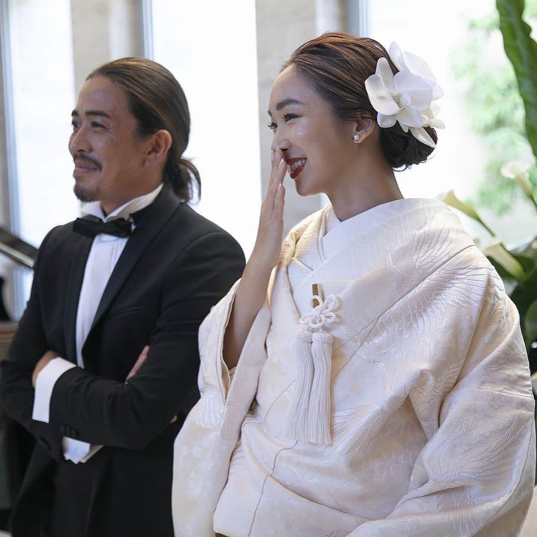 ARCH DAYS Weddingsさんのインスタグラム写真 - (ARCH DAYS WeddingsInstagram)「#和装ウェディング の花嫁さん必見！﻿ ﻿ ﻿ #白無垢 から #色打掛 まで、ARCH DAYS花嫁さんたちのおしゃれな #和装コーディネート 実例をご紹介します💐✨﻿ ﻿ ﻿ ▽このCOLUMNを見るにはストーリーズを☑️﻿ 和婚がリバイバル！白無垢から色打掛までおしゃれな和装コーディネート特集﻿ ﻿ ﻿ ▽ARCH DAYSトップページはこちらから☑﻿ @archdays_weddings﻿ プロフィールのリンクから👰🏻﻿ ﻿ ﻿ ▽バースデー・ベビーシャワーなどの情報を見るなら💁🎉﻿ @archdays﻿ ﻿ ﻿ ----------------------﻿ #archdays #和装 #和装結婚式 #和装婚 #和装結婚式 #和装花嫁 #和装挙式 #和装婚礼 #和婚花嫁 #和婚をもっと盛り上げたい #和婚アイテム #和婚スタイル #和婚花嫁さんと繋がりたい #和婚式 #色打掛選び #色打掛け #色打掛ヘア #色打掛試着 #結婚式準備 #和婚 #白無垢コーディネート #白無垢綿帽子 #白無垢ヘア #白無垢洋髪 #白無垢花嫁 #白無垢姿﻿ ----------------------﻿ https://archdays.com/column/2019/08/08/46989﻿ ----------------------」8月8日 19時40分 - archdays_weddings