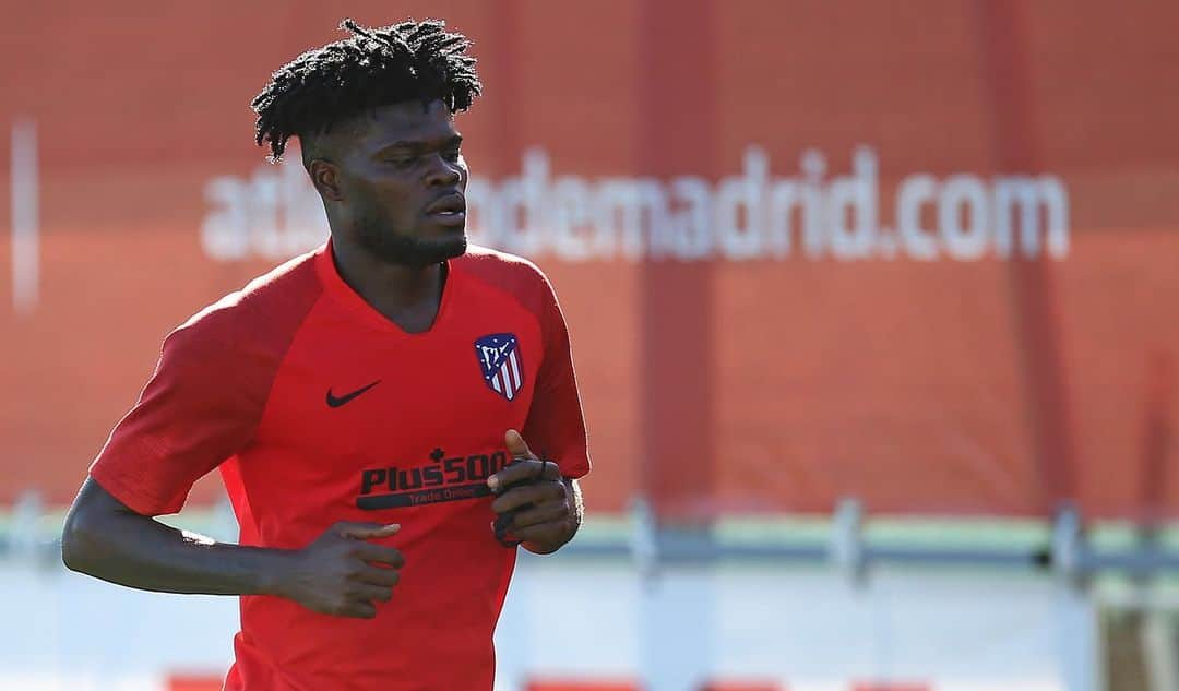 アトレティコ・マドリードさんのインスタグラム写真 - (アトレティコ・マドリードInstagram)「Bro: ¿Qué tal la vuelta al trabajo?  @thomaspartey5 : Yes  #KeepRunning #Corriendo #Pretemporada #Preseason #Atlético #AtléticoDeMadrid #Atleti #AúpaAtleti」8月8日 20時08分 - atleticodemadrid