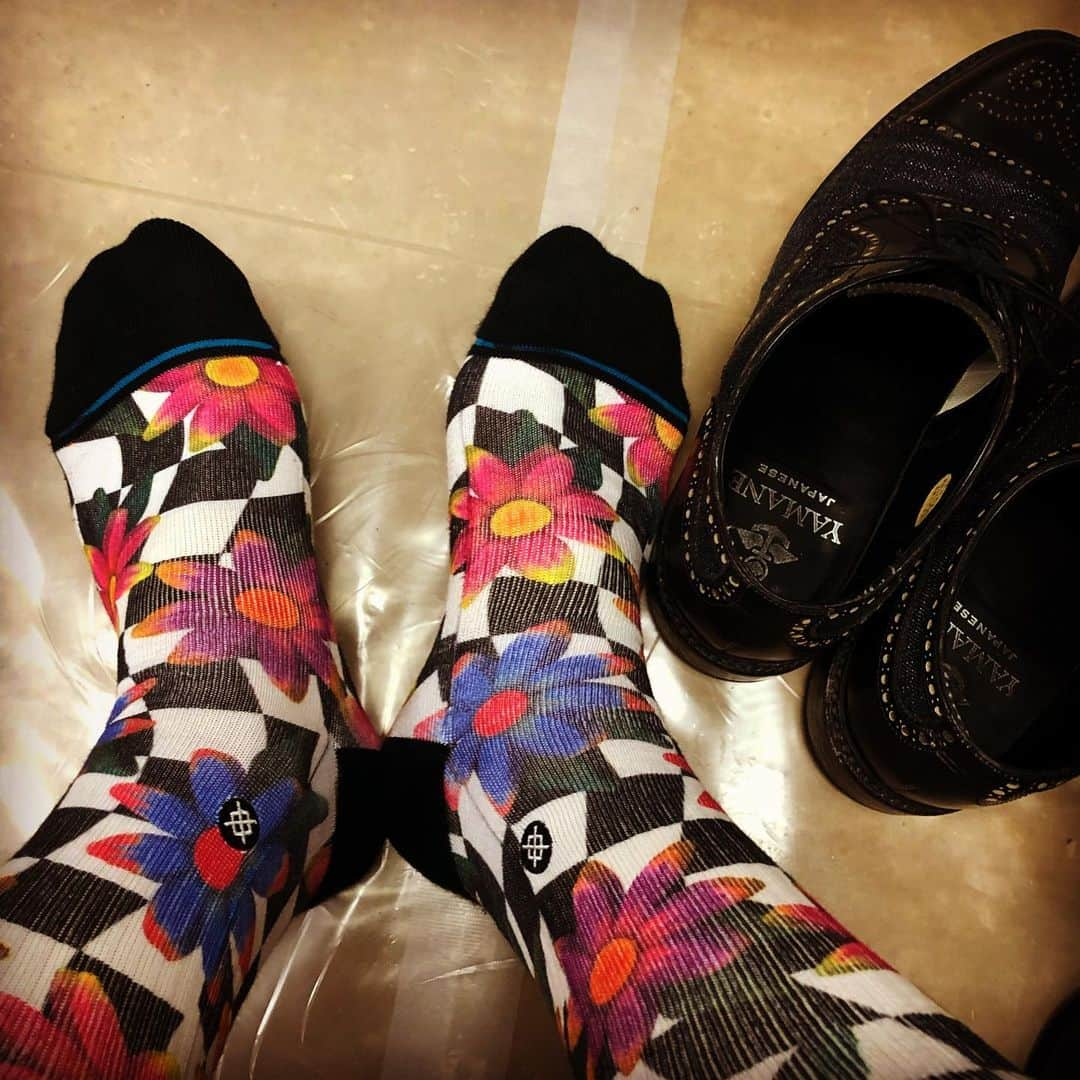 鈴木みのるさんのインスタグラム写真 - (鈴木みのるInstagram)「Today's STANCE  #stancesocks  #stance_japan  今日は花柄。意外に好きだったりする。」8月8日 20時22分 - suzuki.d.minoru