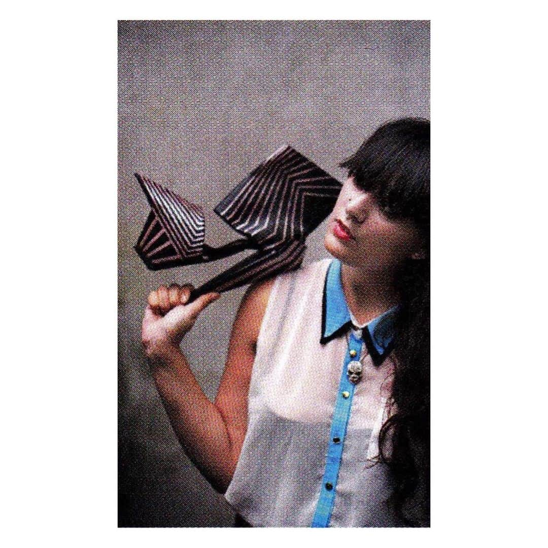 デニズテルリさんのインスタグラム写真 - (デニズテルリInstagram)「2012. Making my shoe debut. Doing a lot of remeniscing lately as I contemplatie my future plans  #denizterli #footweardesigner #handmade #conceptualshoes #highheels #hautecoutureshoes #newbee  #lines #rotterdam」8月8日 20時56分 - deniz_terli