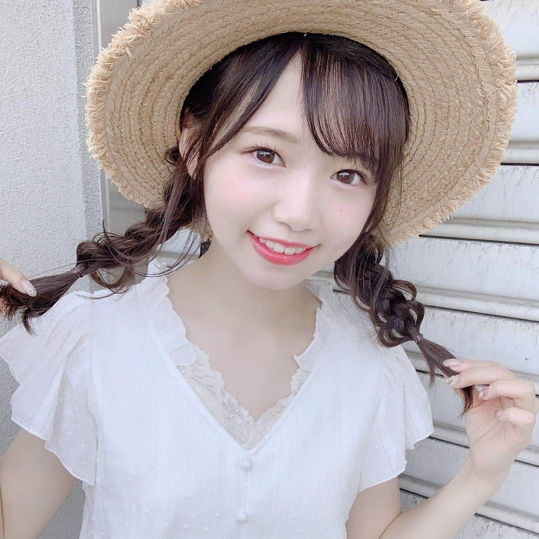 畑美紗起さんのインスタグラム写真 - (畑美紗起Instagram)「麦わら帽子×みつあみ👒💓💓 ㅤㅤㅤㅤㅤㅤㅤㅤㅤㅤㅤㅤㅤㅤㅤㅤㅤ ️ㅤㅤㅤㅤㅤㅤㅤ  にあってる？？？🥰 ㅤㅤㅤㅤㅤㅤㅤㅤㅤㅤㅤㅤㅤㅤㅤㅤㅤ ️ㅤㅤㅤㅤㅤㅤㅤ  ひまわり畑にいきたい…🌻！ ㅤㅤㅤㅤㅤㅤㅤㅤㅤㅤㅤㅤㅤㅤㅤㅤㅤ ️ㅤㅤㅤㅤㅤㅤㅤ  ワンピース👗 @redyazel  カンカン帽👒 @__treat.urself__  ㅤㅤㅤㅤㅤㅤㅤㅤㅤㅤㅤㅤㅤㅤㅤㅤㅤ ️ㅤㅤㅤㅤㅤㅤㅤ  #コーデ #今日のコーデ #コーデ記録 #カンカン帽 #ワンピース #redyazel #握手会 #握手会コーデ #ootd #ラストアイドル  #ラストアイドル2期生 #me #shooting #instagood #畑美紗起」8月8日 21時06分 - miiicha_0327