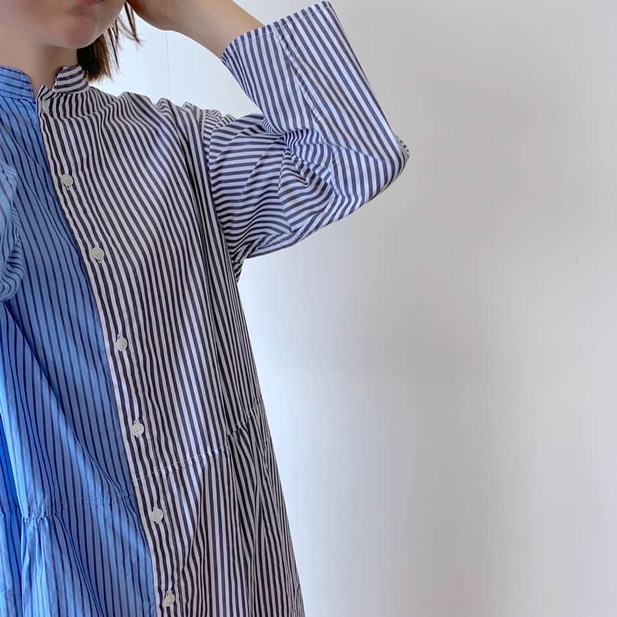 ネ・ネットさんのインスタグラム写真 - (ネ・ネットInstagram)「【 pickable stripe shirts ￥23,000+tax】  好きな色を左右組み合わせて自由に楽しめる“ピッカボー”シリーズのストライプシャツに新しくワンピースが登場しました。  #ネネット #nenet #新作#new#autumn #winter #2019#collection#fashion #tokyo #japan #大人カジュアル #大人ネネット#otona_nenet #pickable #ピッカボー」8月8日 21時25分 - nenet_official